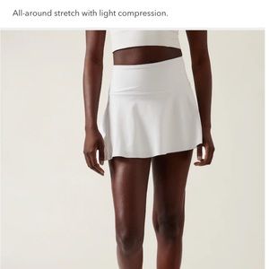Athleta Ace Tennis Skort 13.5" Size Medium White Skirt Shorts - like new